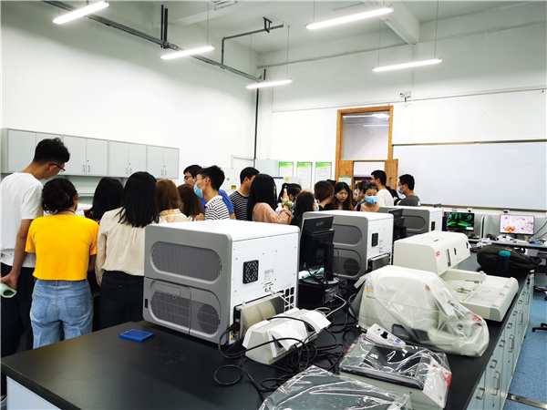 ����ũ�ֿƼ���ѧ���϶���PCR����ѵ��Ƭ